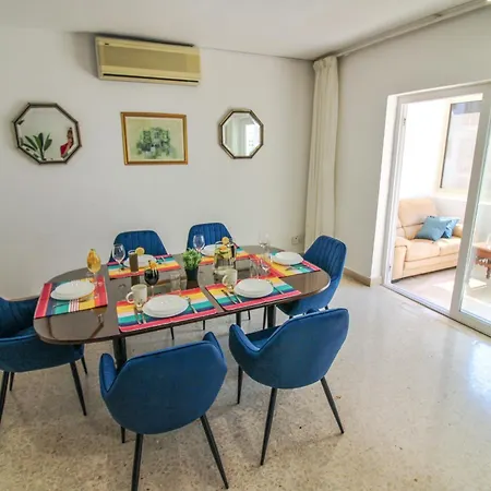 Апартаменты Close To The Beach Сент Джулианс